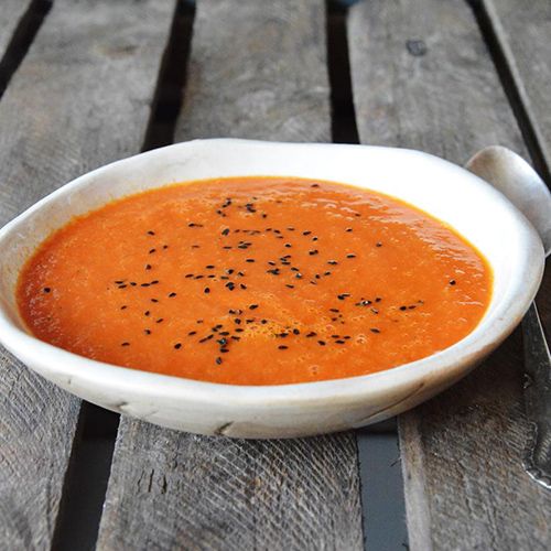 Przepis na zupę krem z pomidorów i pieczonej papryki